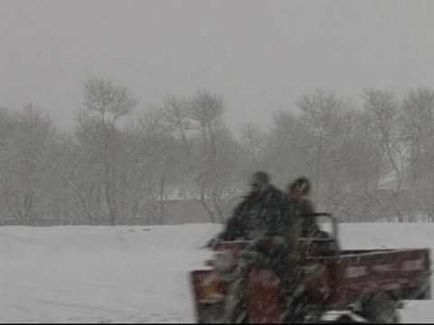 極端氣候  中國一天降雪暴風冰雹 