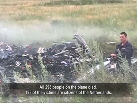 【禁聞】荷蘭莊嚴迎空難者遺體震撼陸民